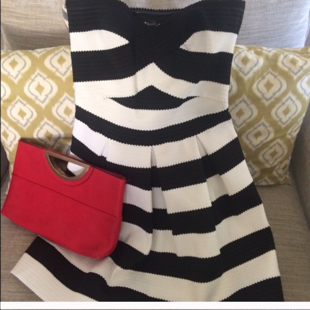 NWT EXPRESS  Strapless Dress